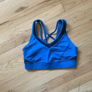 Lululemon sports bra